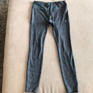Women’s Nike Dri Fit Running Tights Size Medium